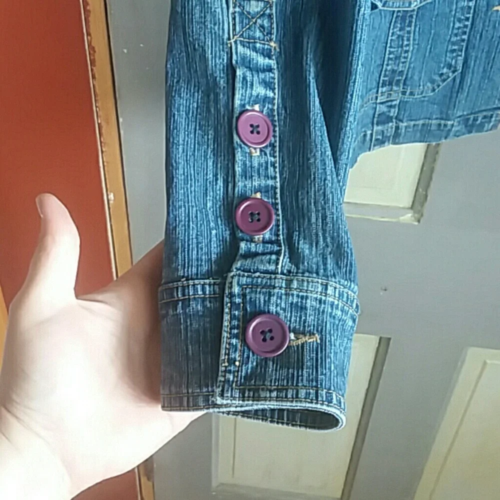 Bailey's Point Denim Jacket - Picture 5 of 8